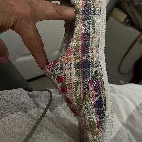 Adorable Coach sneakers. Multi color - Picture 3 of 3